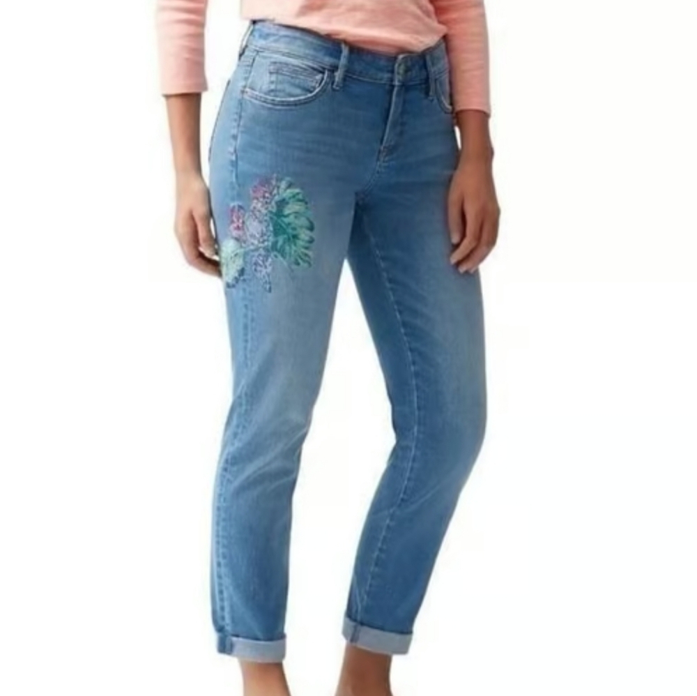 Tommy Bahama Light Blue Boyfriend Jeans with Multicolor Floral Embroidery